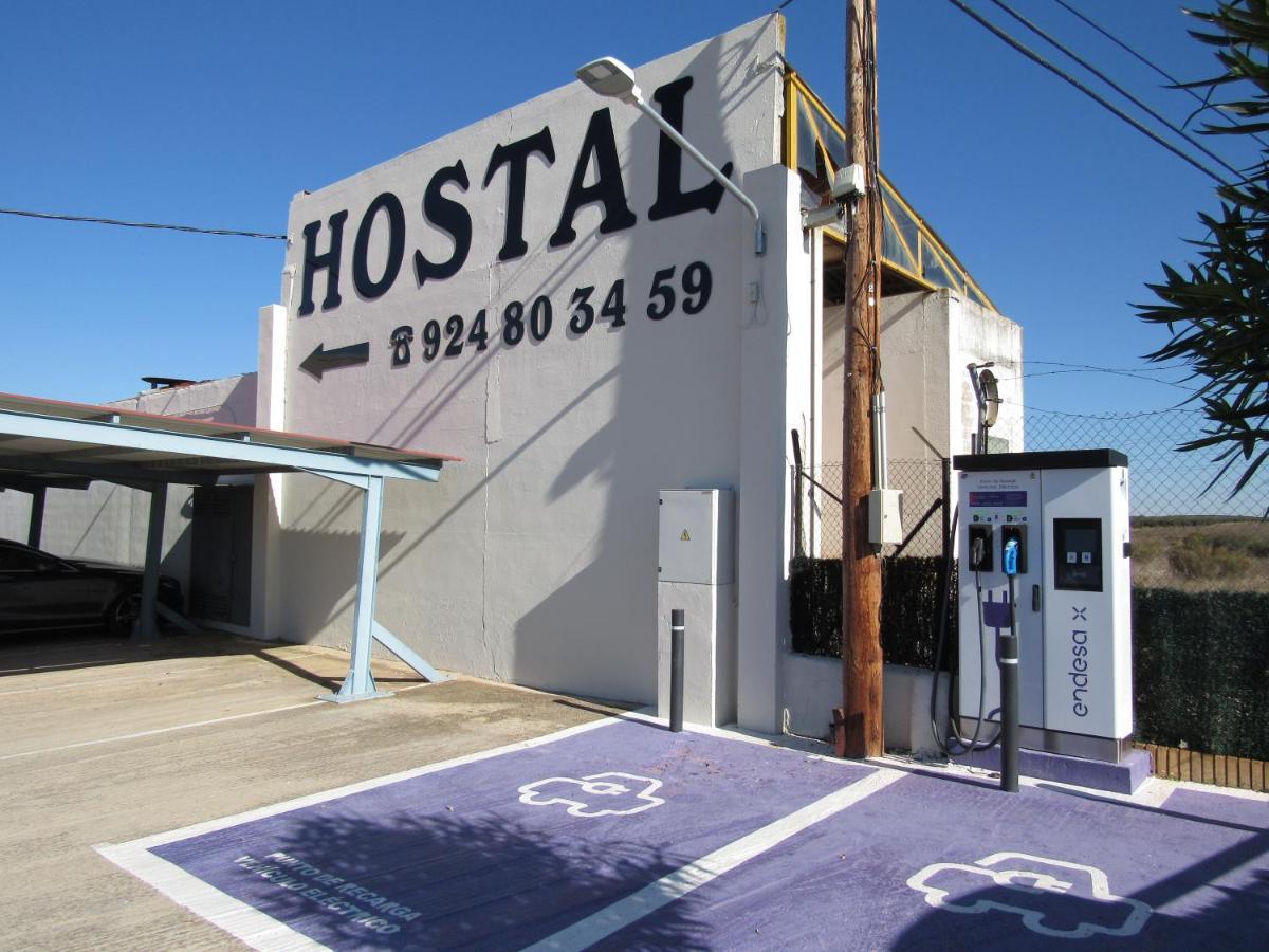 Hostal Restaurante El Paraiso Дон-Бенито Экстерьер фото